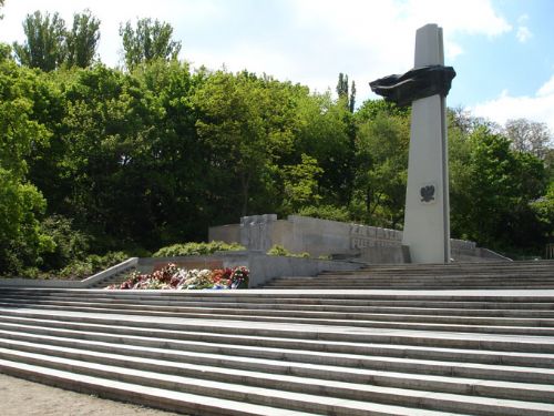 Memorial to Polish Soldiers and German Anti-Fascists in Berlin