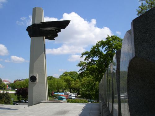 Memorial to Polish Soldiers and German Anti-Fascists in Berlin