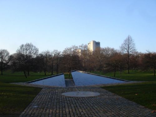 Canadian War Memorial